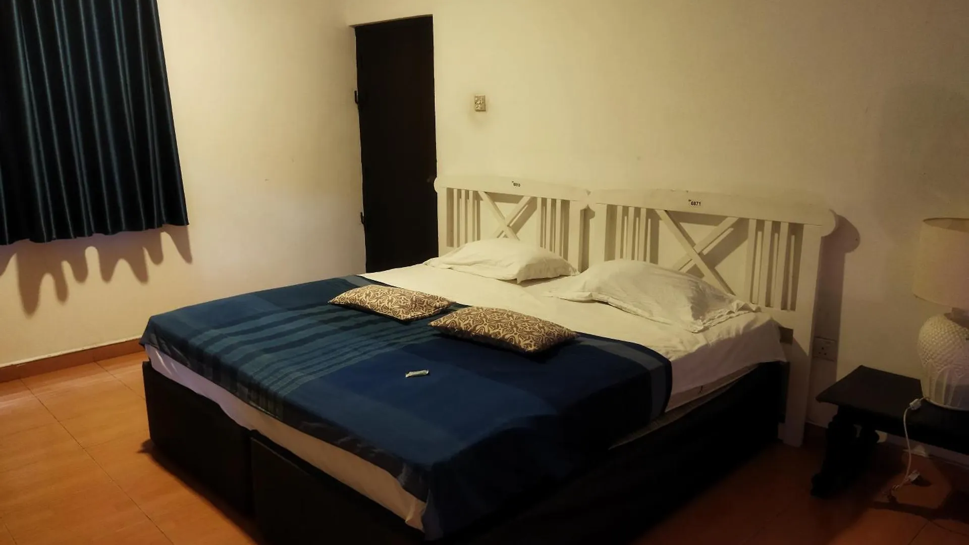 Hotel Parami Wattala
