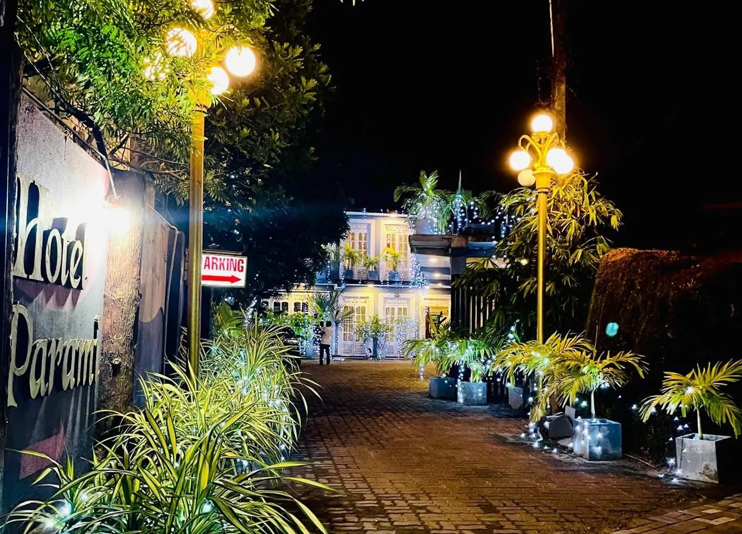 Hotel Parami Wattala